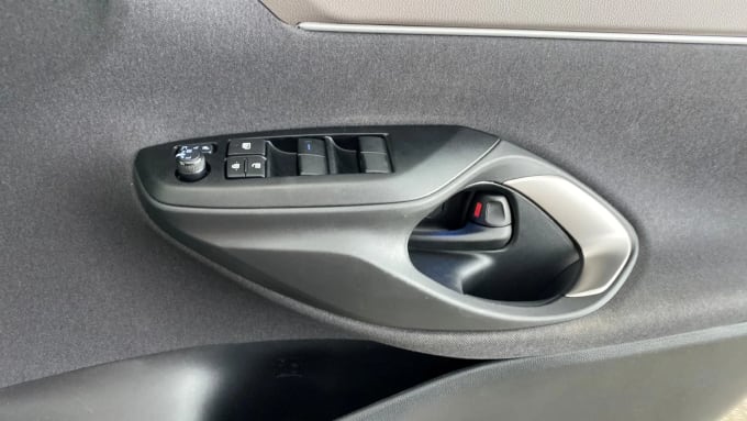 2024 Toyota Yaris Cross