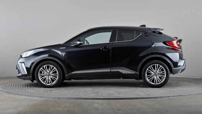 2022 Toyota C-hr