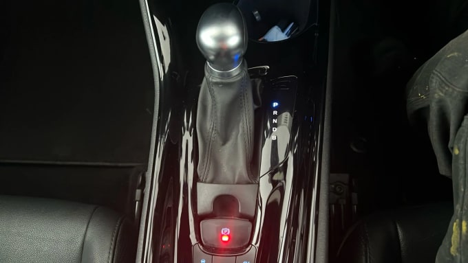 2022 Toyota C-hr