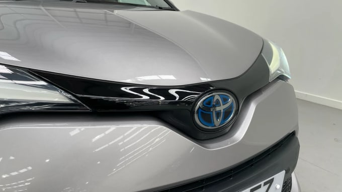 2021 Toyota C-hr