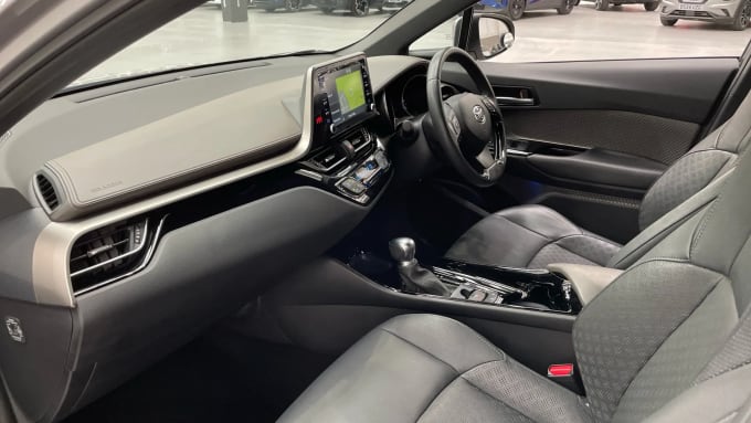 2021 Toyota C-hr