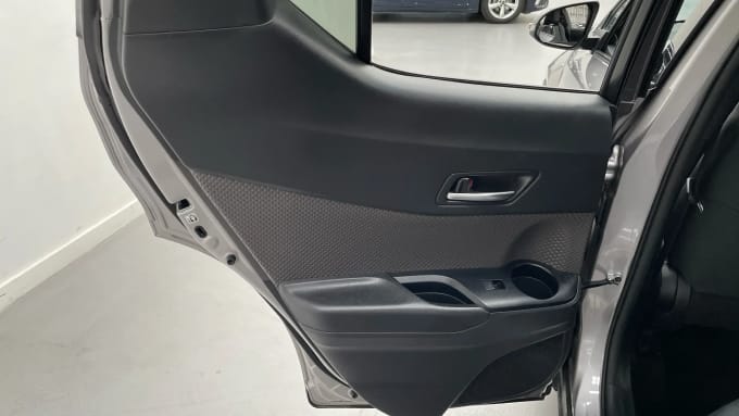 2021 Toyota C-hr