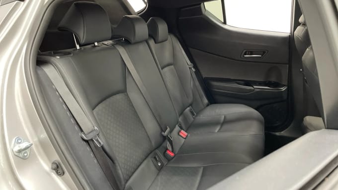 2021 Toyota C-hr