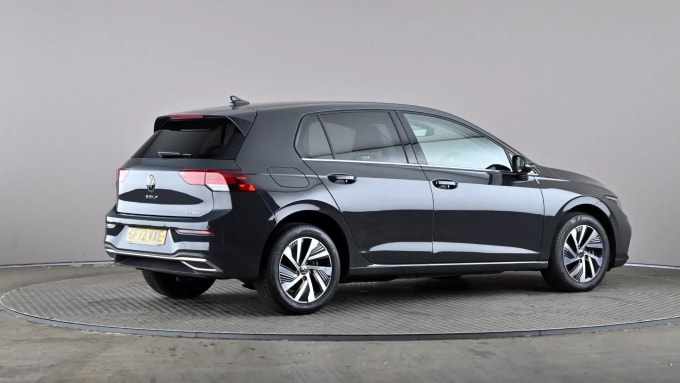 2022 Volkswagen Golf