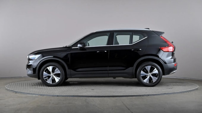 2022 Volvo Xc40