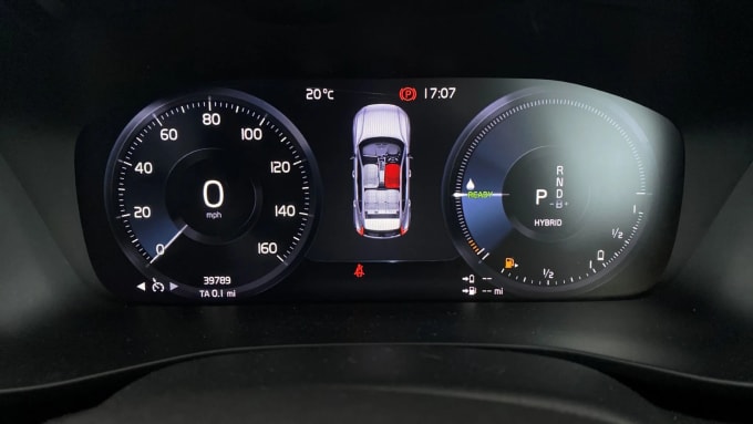 2022 Volvo Xc40
