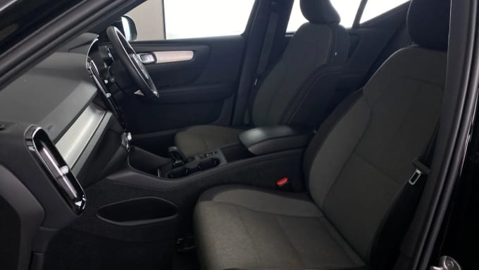 2022 Volvo Xc40