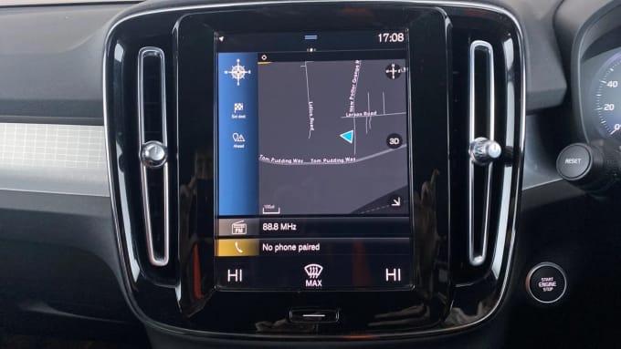 2022 Volvo Xc40