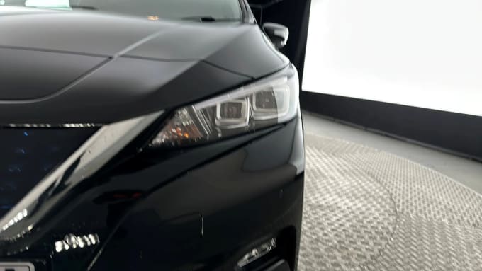 2020 Nissan Leaf