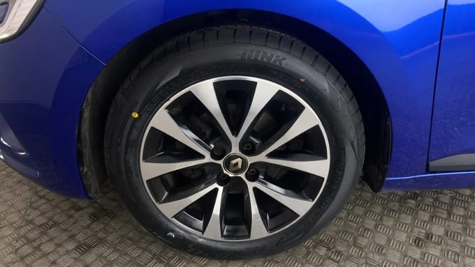 2021 Renault Clio