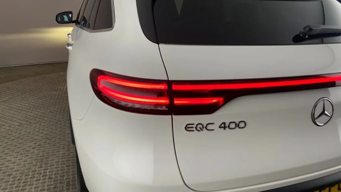 2021 Mercedes-benz Eqc