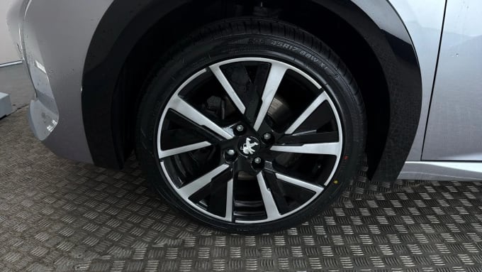 2023 Peugeot 208