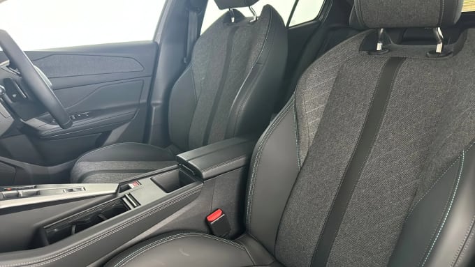 2024 Peugeot 408