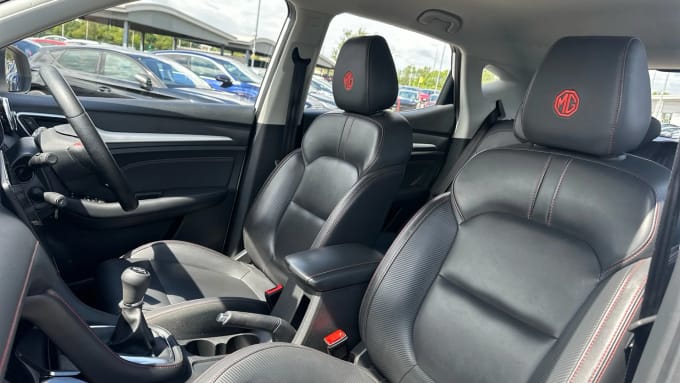 2021 Mg Motor Uk Zs