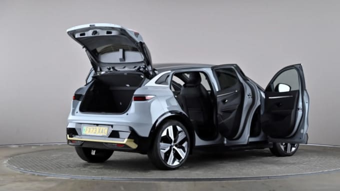 2023 Renault Megane E-tech