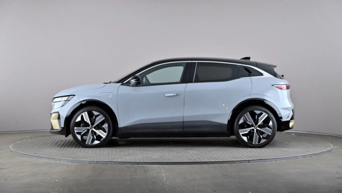 2023 Renault Megane E-tech