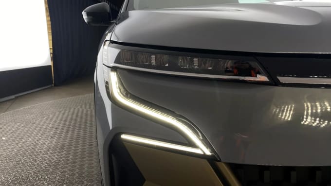 2023 Renault Megane E-tech