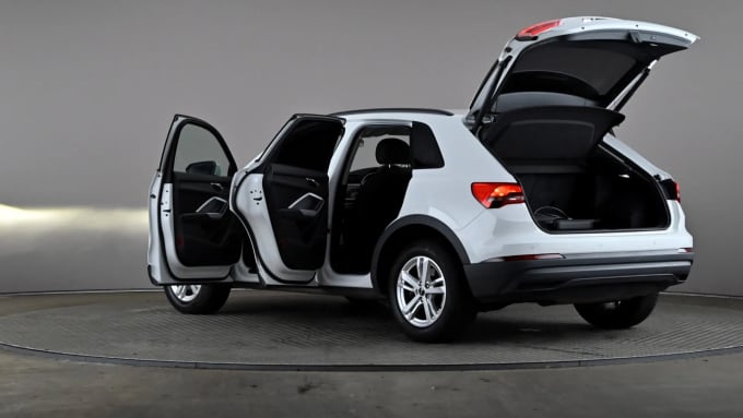 2022 Audi Q3
