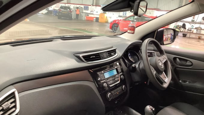 2020 Nissan Qashqai