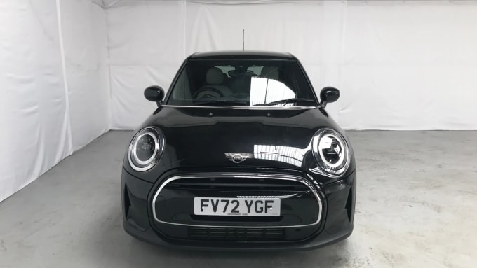 2022 Mini Hatch