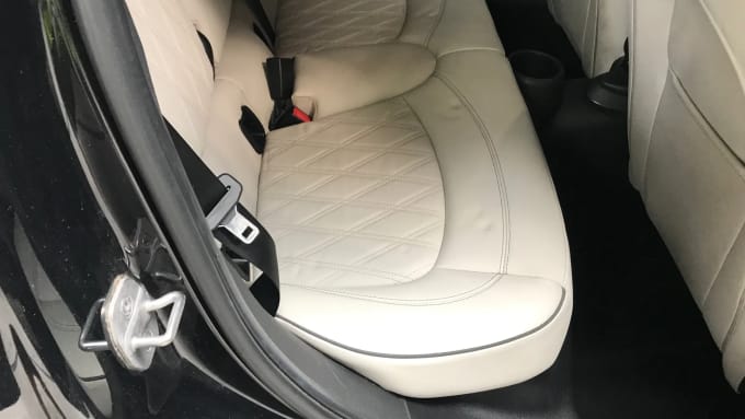 2022 Mini Hatch