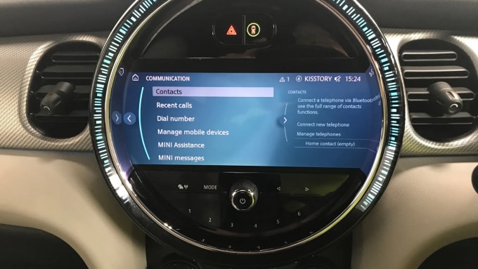 2022 Mini Hatch