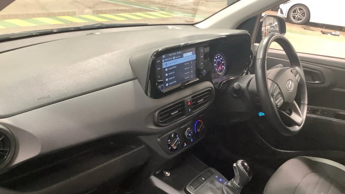 2022 Hyundai I10