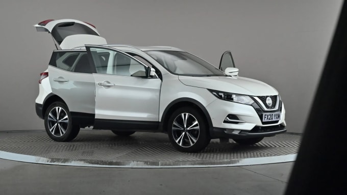 2020 Nissan Qashqai