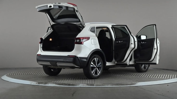 2020 Nissan Qashqai