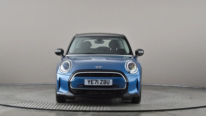 2021 Mini Hatch