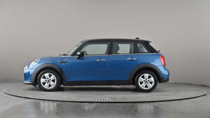 2021 Mini Hatch