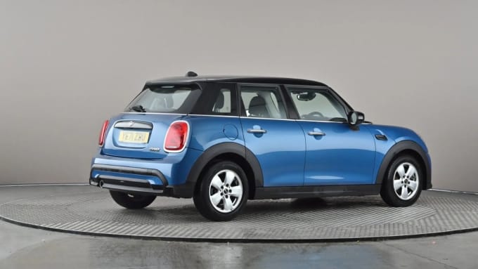 2021 Mini Hatch