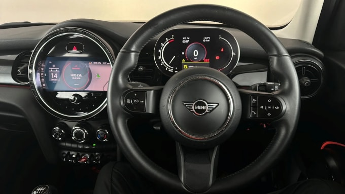 2021 Mini Hatch