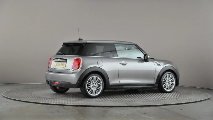 2018 Mini Hatch