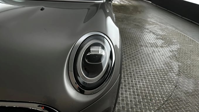 2018 Mini Hatch