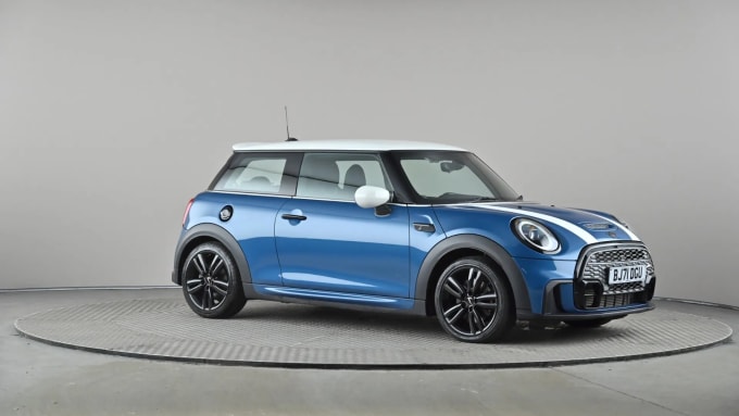 2021 Mini Hatch