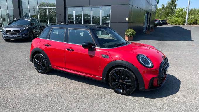 2022 Mini Hatch