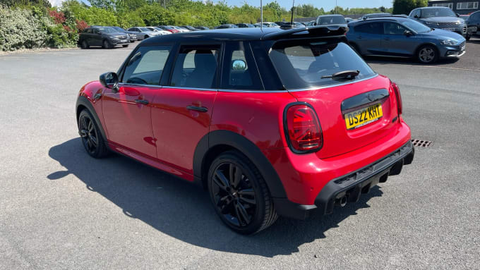 2022 Mini Hatch