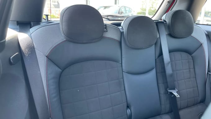2022 Mini Hatch