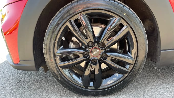 2022 Mini Hatch