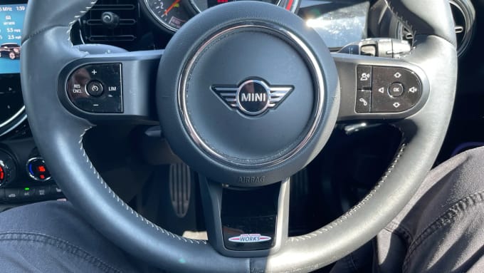 2022 Mini Hatch