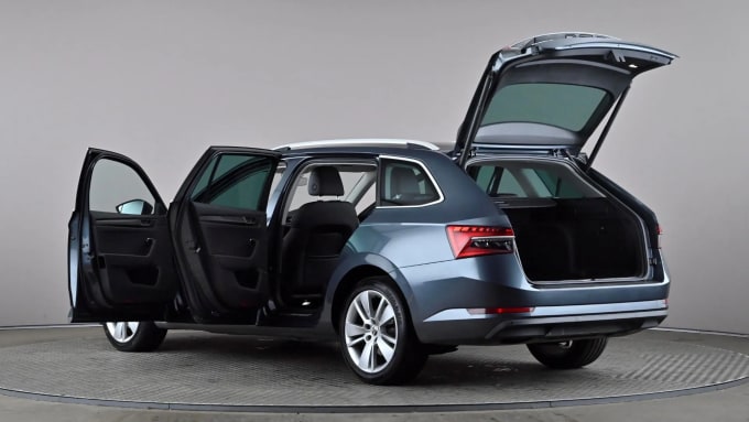 2021 Skoda Superb