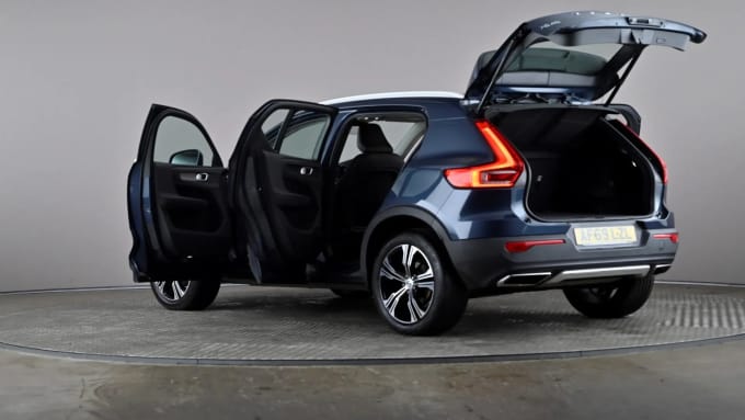 2020 Volvo Xc40