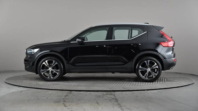 2020 Volvo Xc40