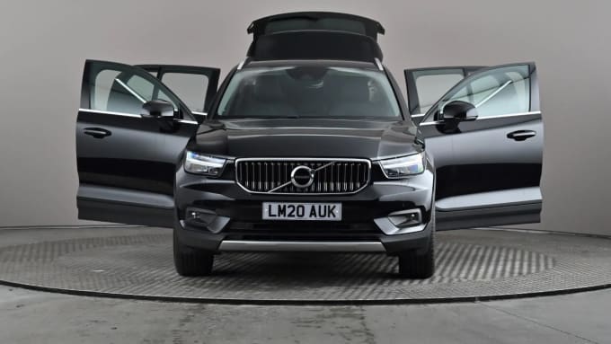 2020 Volvo Xc40