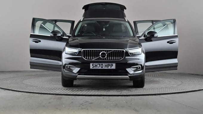 2020 Volvo Xc40