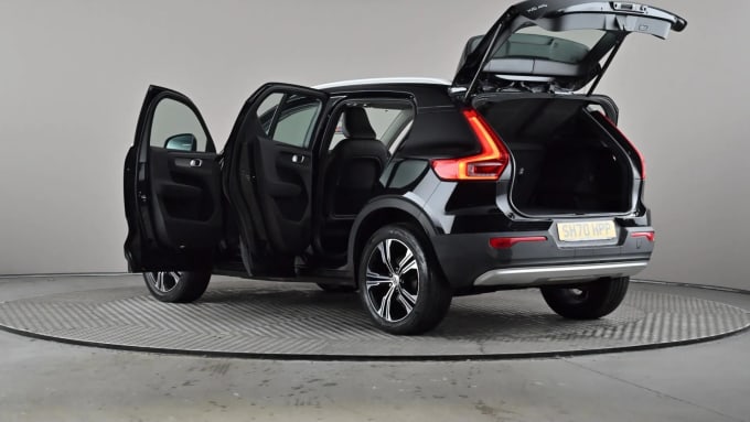 2020 Volvo Xc40