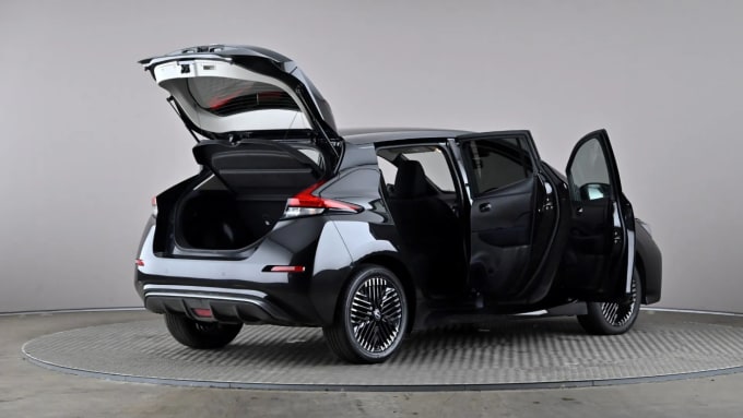 2022 Nissan Leaf