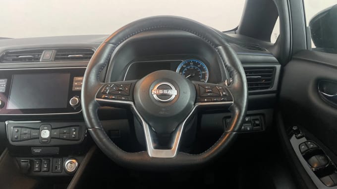 2022 Nissan Leaf