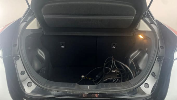 2022 Nissan Leaf